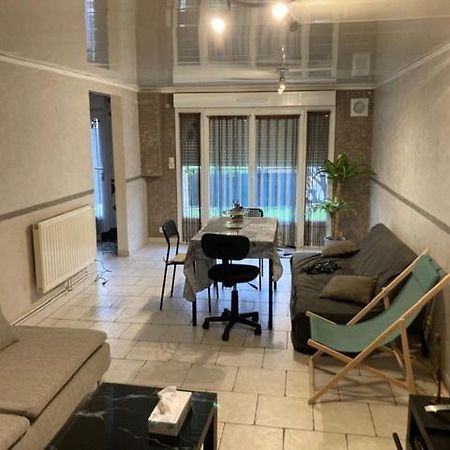 Chambre D'Hotes Dans Une Maison أورْجونْتُيْ المظهر الخارجي الصورة